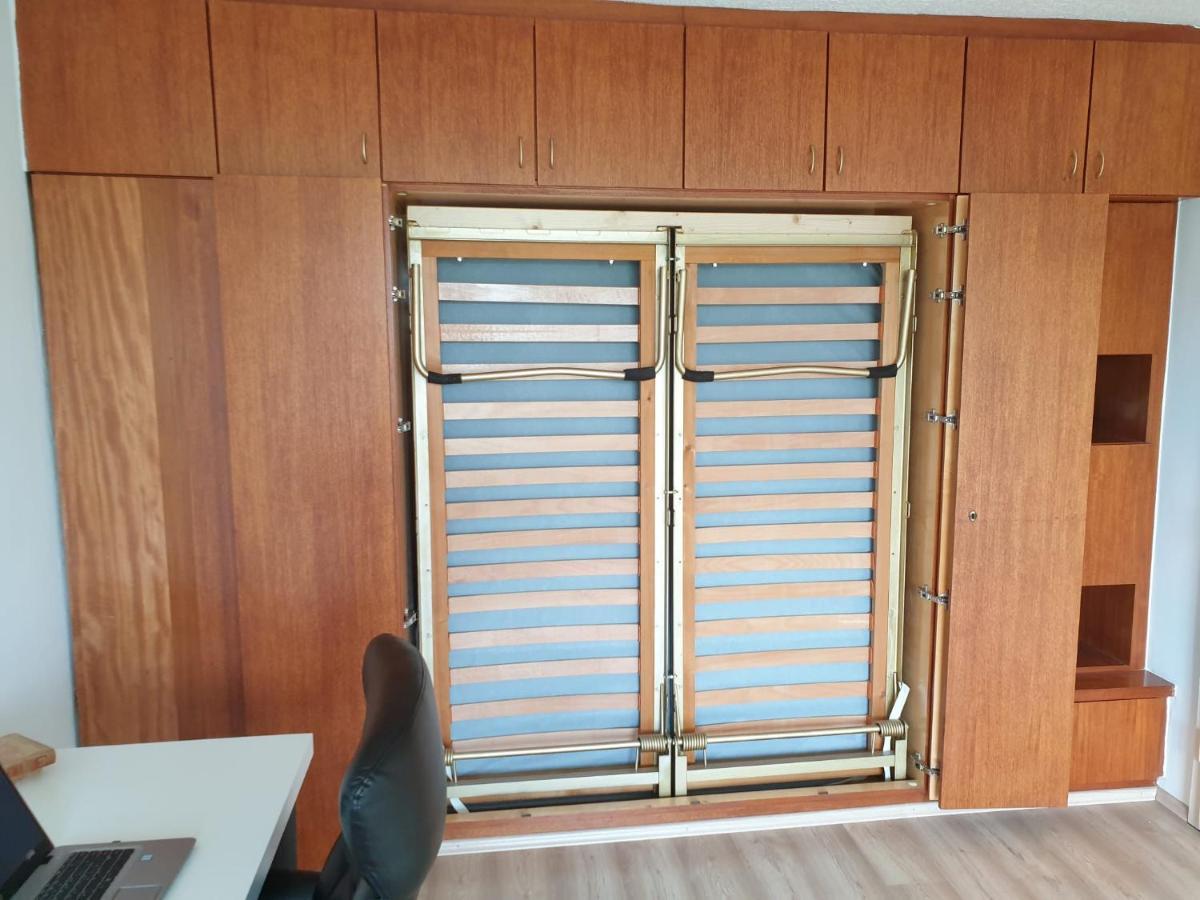 Best Rated Central Apartment Vienna - Ac, Wifi, 24H7Days Self Check-In, Board Games, Netflix エクステリア 写真
